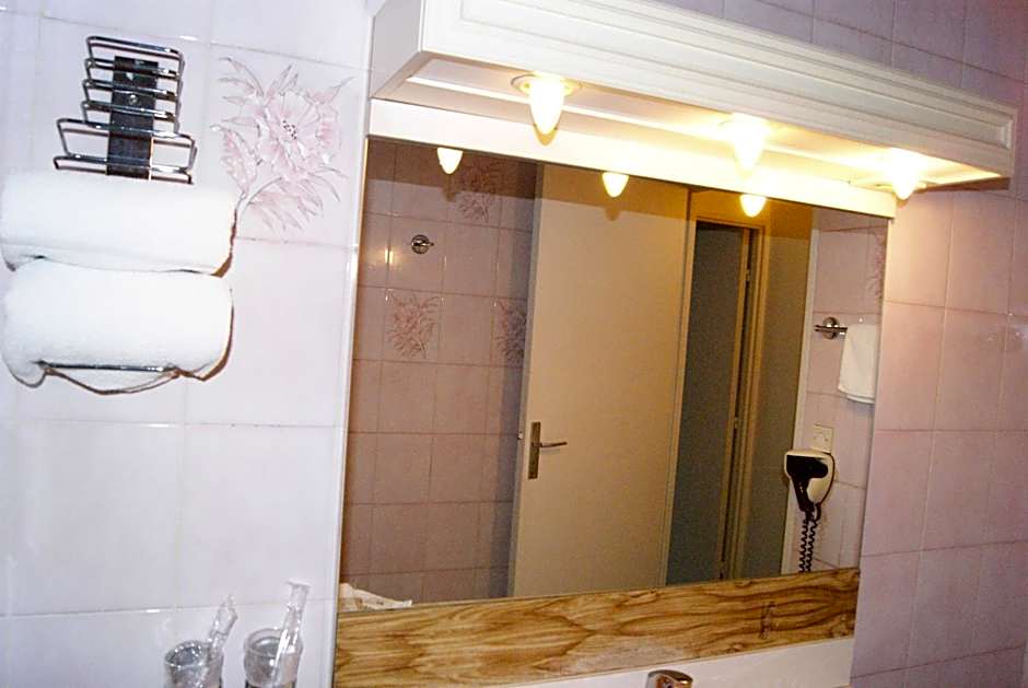 Hôtel 1er Consul Rouen