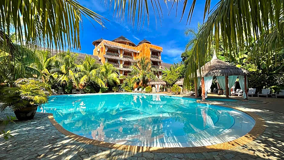 Coco Grove Beach Resort, Siquijor Island