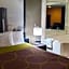 Super 8 by Wyndham Sterling Heights/Detroit Area