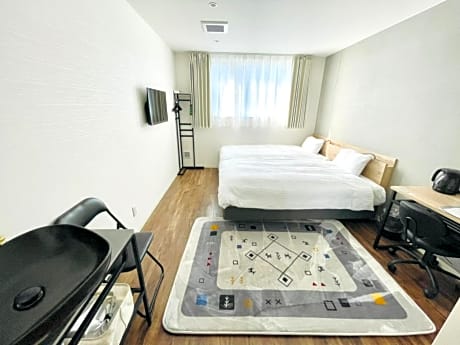 Deluxe Twin Room with Mountain View