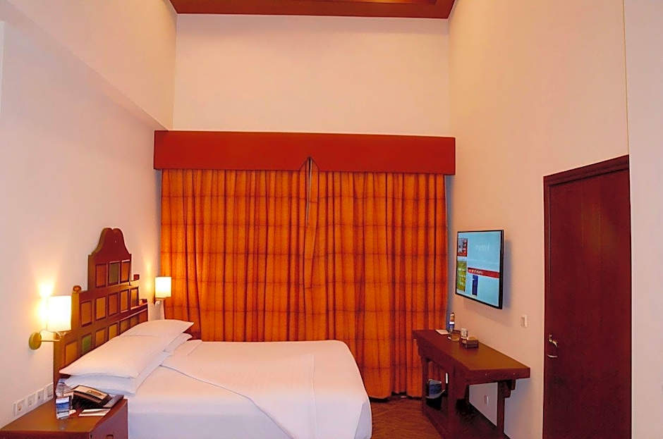 Peace Continental Hotel Malam Jabba