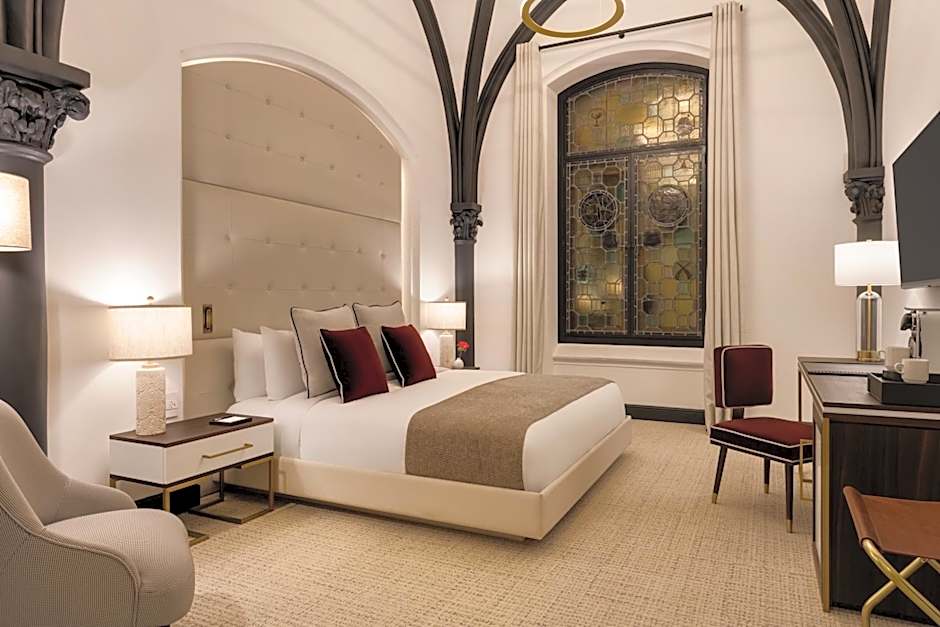 The Chemists Club Hotel
