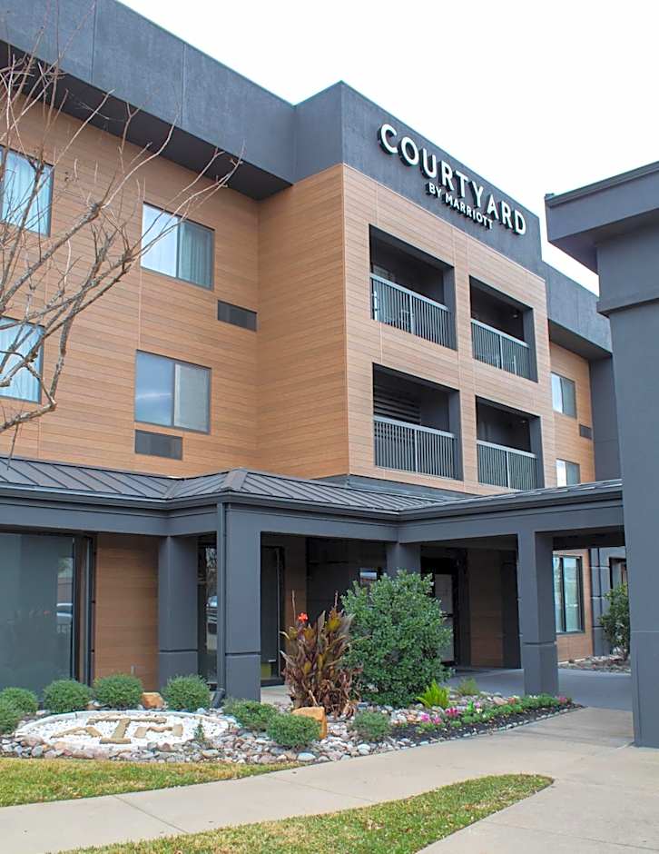 Courtyard by Marriott Bryan College Station