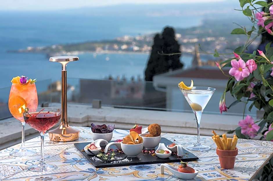 NH Collection Taormina