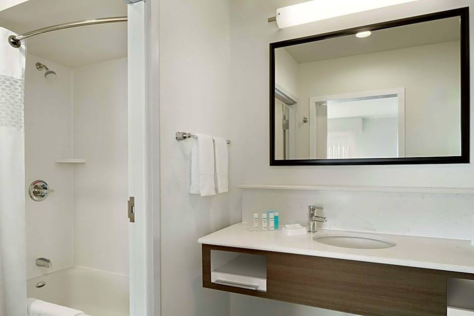 Hampton Inn By Hilton & Suites St. Louis/Alton, IL