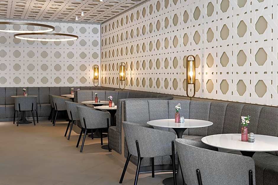 DoubleTree by Hilton Vienna Bosei