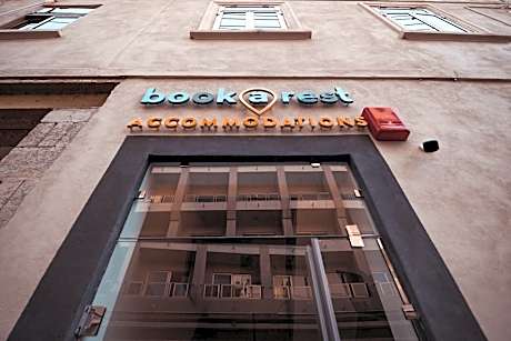 Bookarest hostel