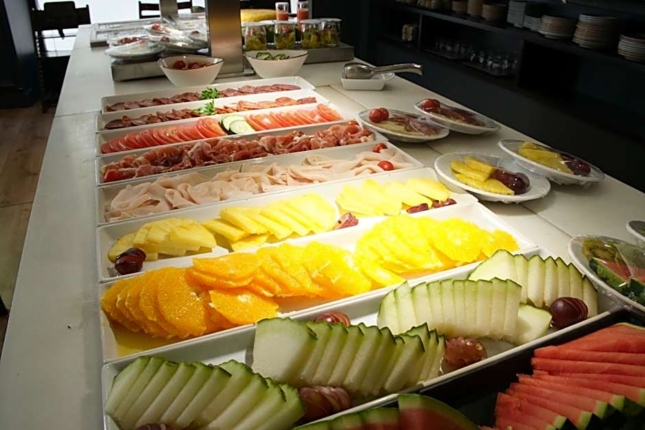 Petit Palace Triball