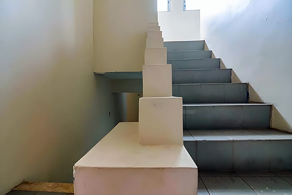 KoolKost near Simpang Dago 2 (Minimum Stay 6 Nights)                                            