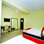 Green Palace Inn