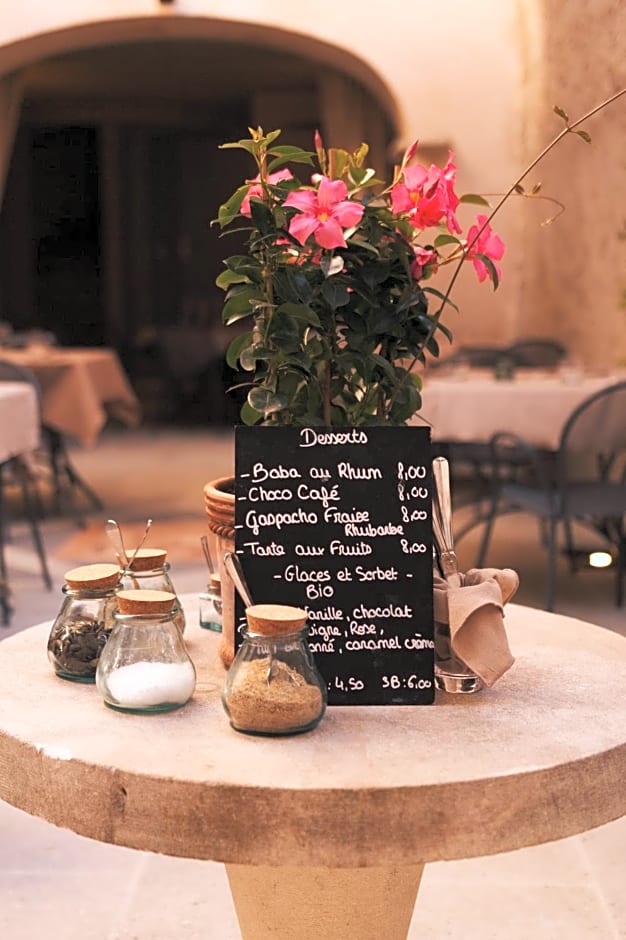 Hôtel la Fête en Provence