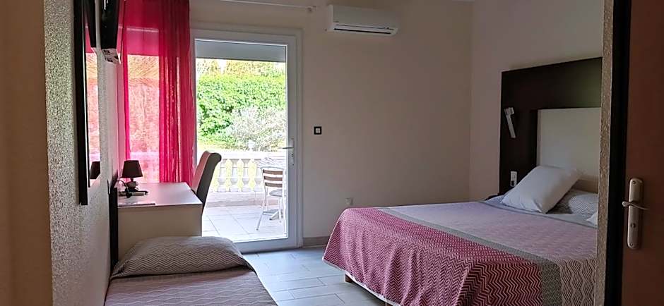 Brit Hotel Confort Hélios Agde