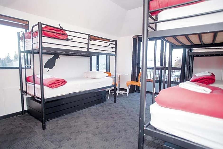 Base Backpackers Queenstown