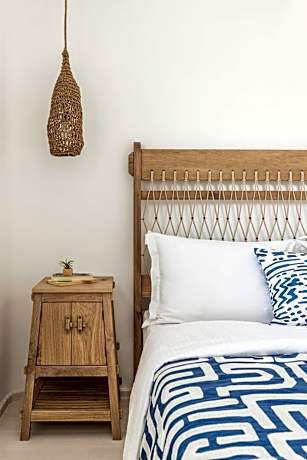 Queen Suite with Sea View