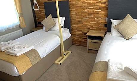 Westwood 6 Berth Accessible Pet Friendly