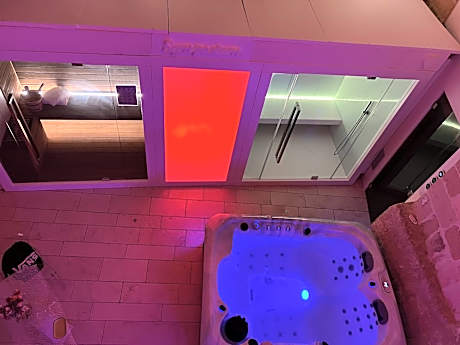 Suite with Spa Access