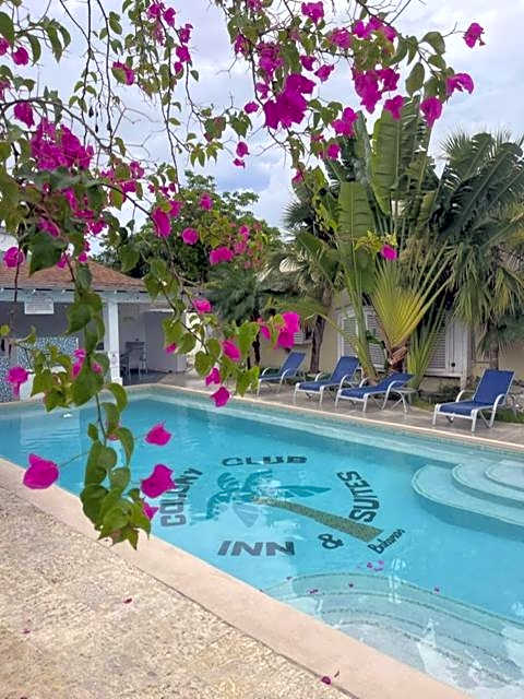 Colony Club Inn & Suites