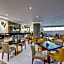 Howard Johnson Plaza by Wyndham Dubai Deira