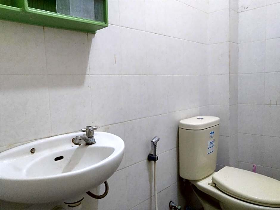 Hotel Pekalongan Syariah Mitra RedDoorz