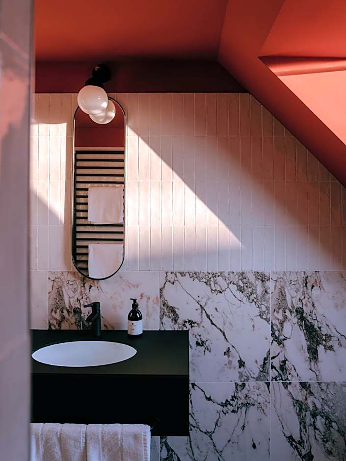 WELTWIEN Luxury Art Apartments & Free Parking