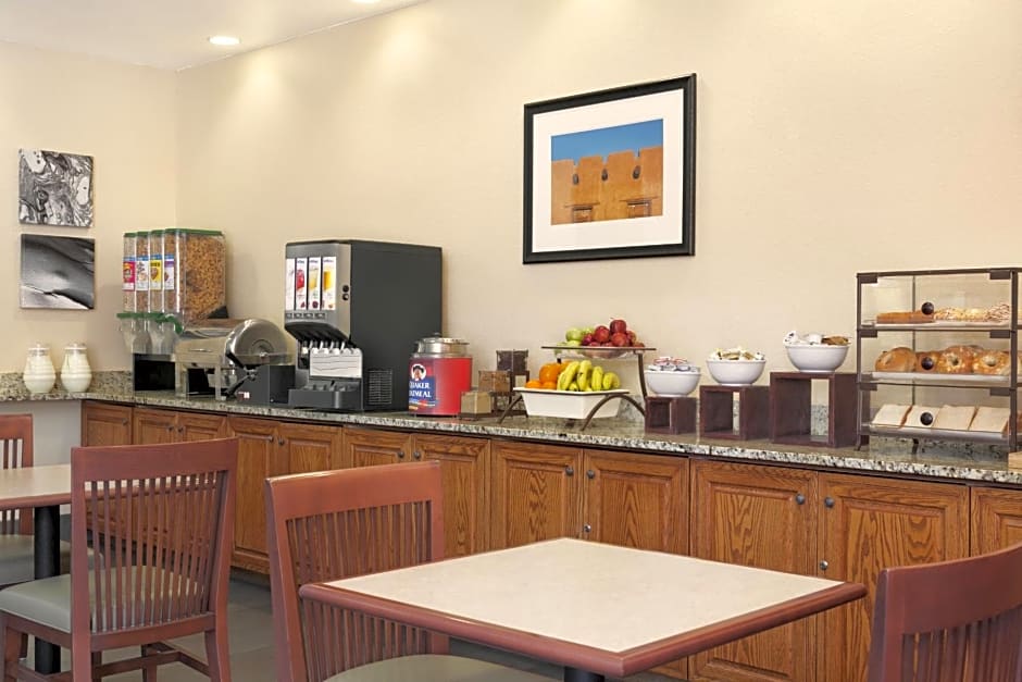 Country Inn & Suites by Radisson, Tucson Airport, AZ