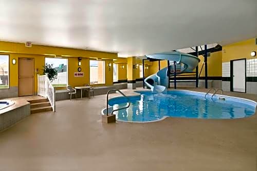 Days Inn by Wyndham Prince Albert