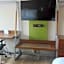 Holiday Inn Express & Suites Wapakoneta By IHG