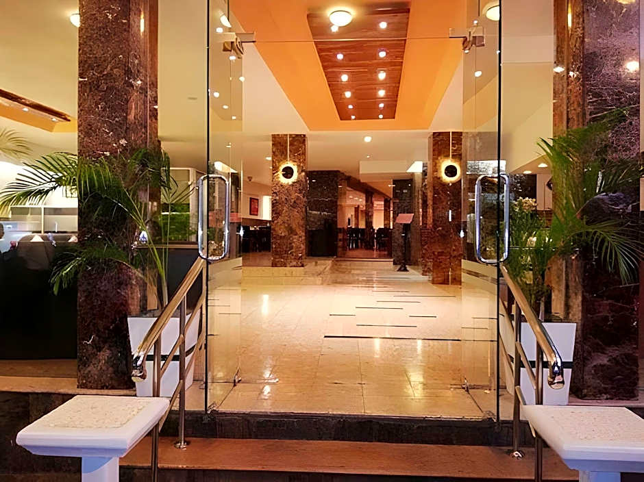 Hotel Casamara - Center Point Kandy