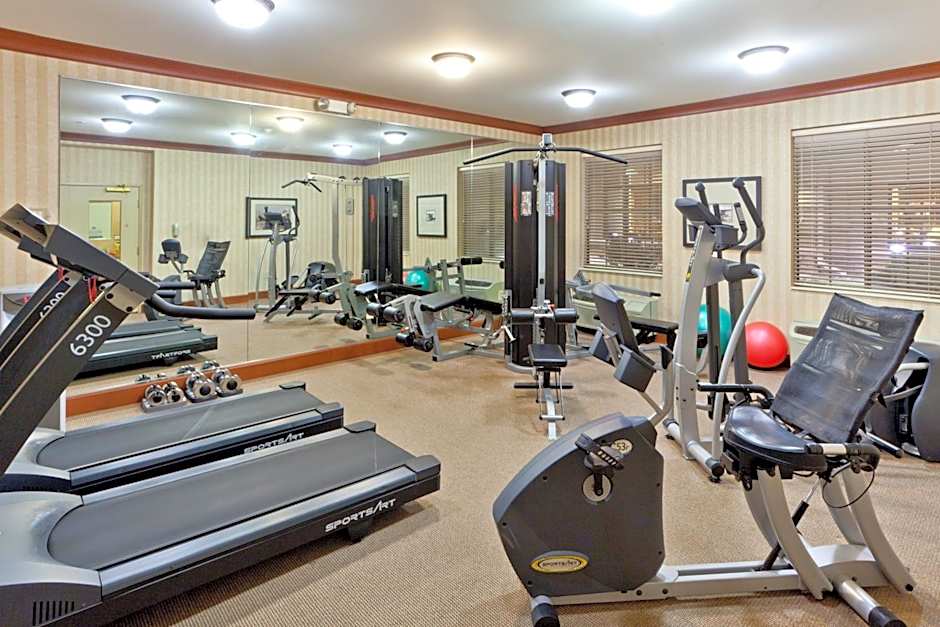 Staybridge Suites Chantilly Dulles Airport By IHG