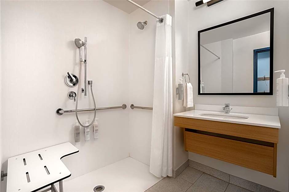 Spark by Hilton Rahway