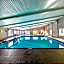 Clarion Inn & Suites Near Downtown