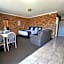 Blue Diamond Motor Inn