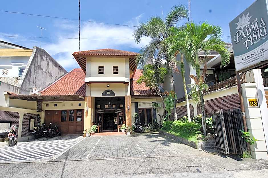 Ndalem Padma Guesthouse