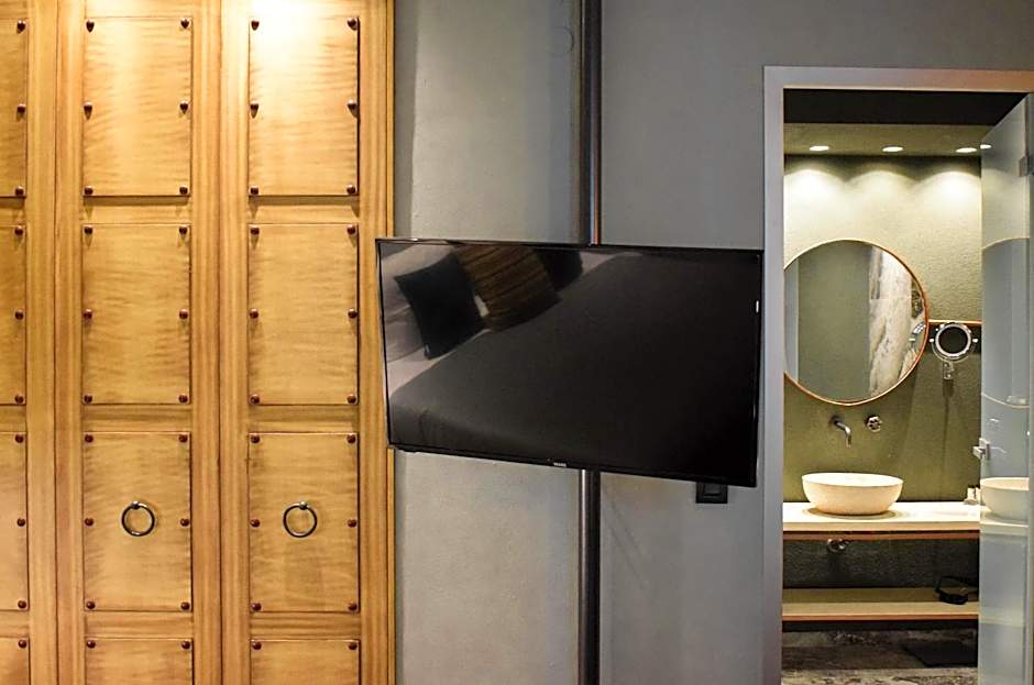 Pagopoieion - Adults Only Suites