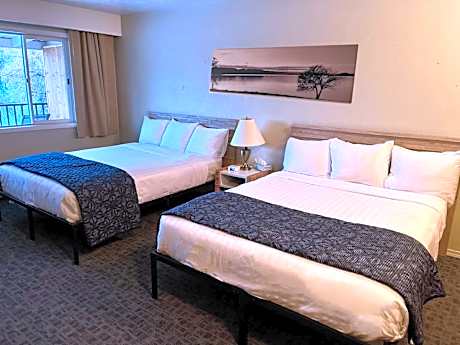 2 Queen Kitchen Suite
