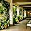 Hotel Hacienda Los Laureles