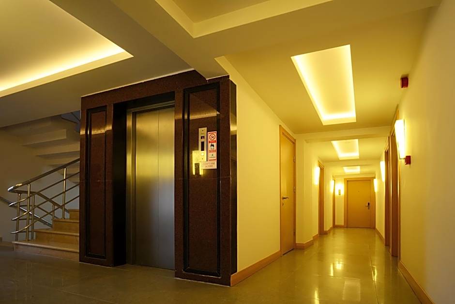 Maris Beach Hotel