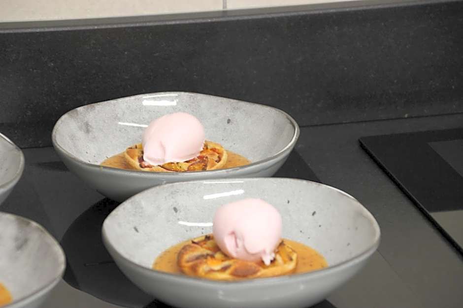 Le Hameau Fleur de Pierres , Chambre , Gite et Table d'Hôtes