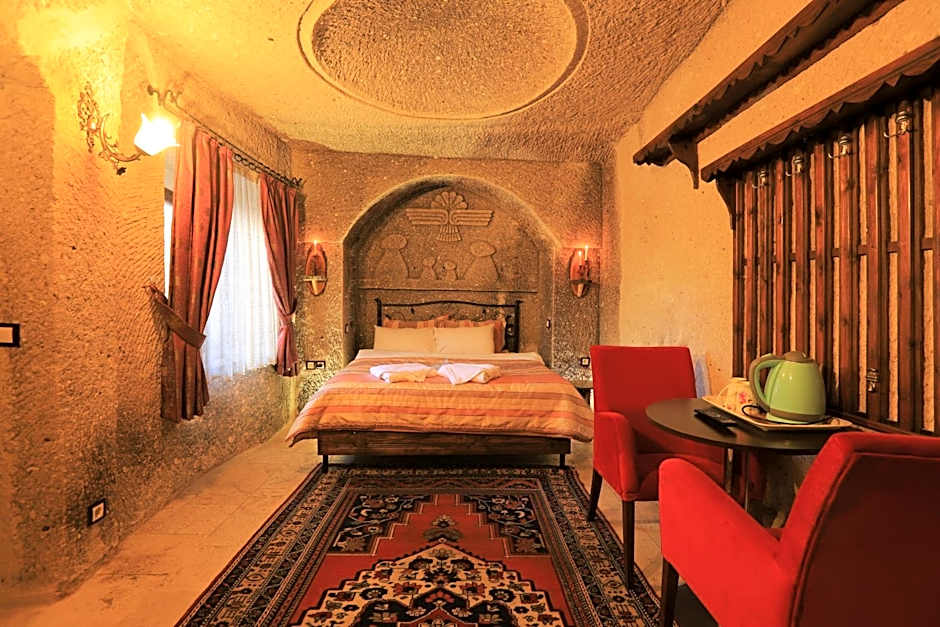 Antique Terrace Cave Suites