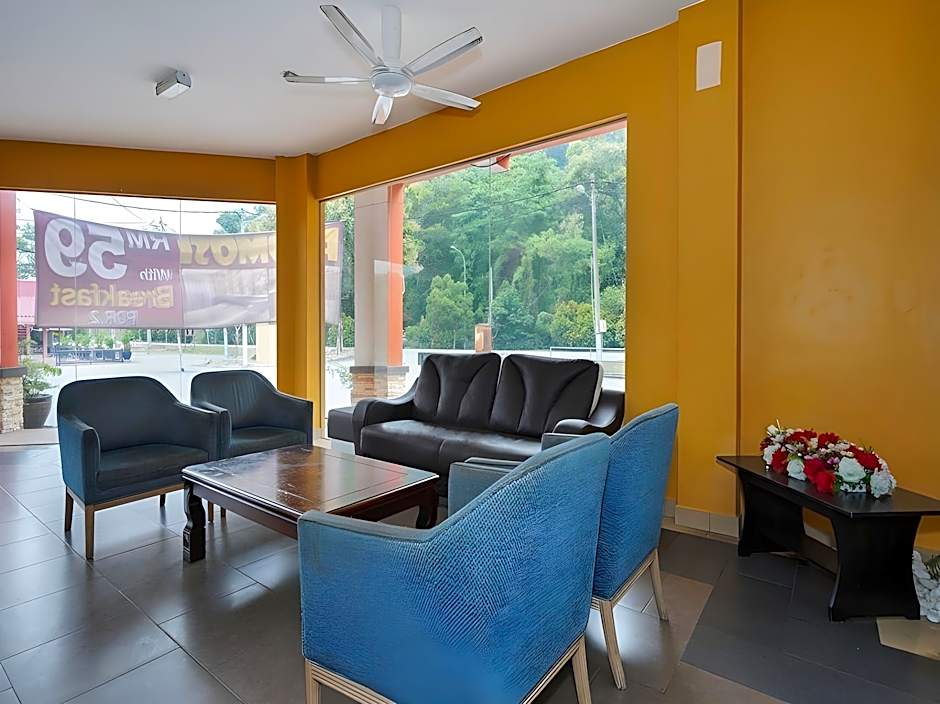 Super OYO 44083 Hotel Orchard Inn