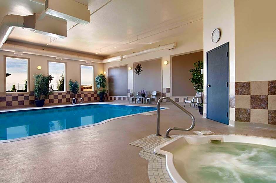 Travelodge by Wyndham Stony Plain