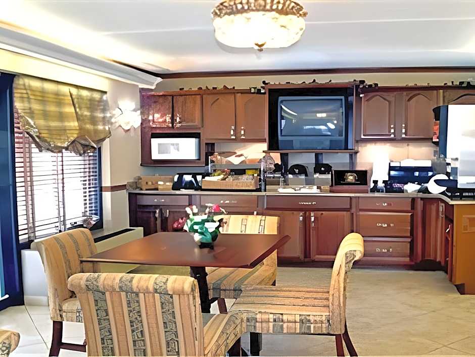 Econolodge inn & Suites