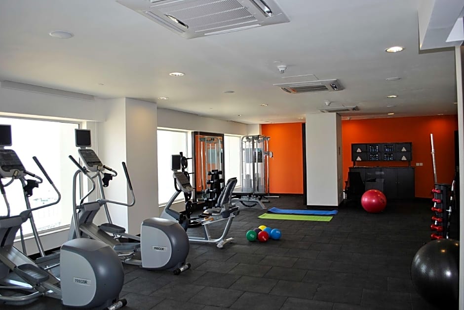 DoubleTree by Hilton Gurugram Baani Square