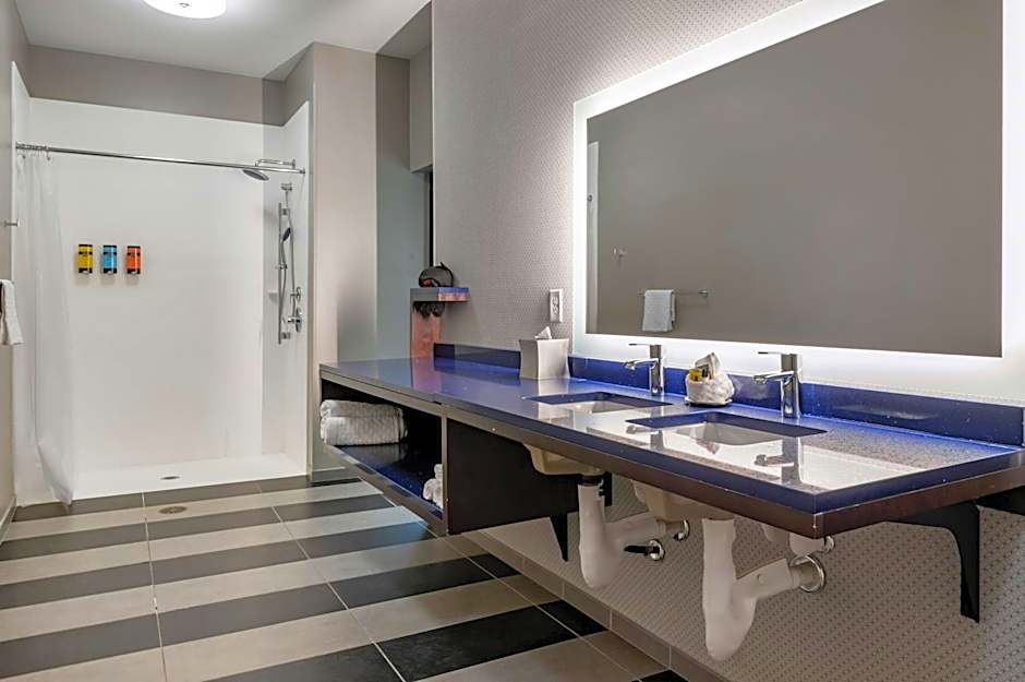 GLo Best Western Lexington