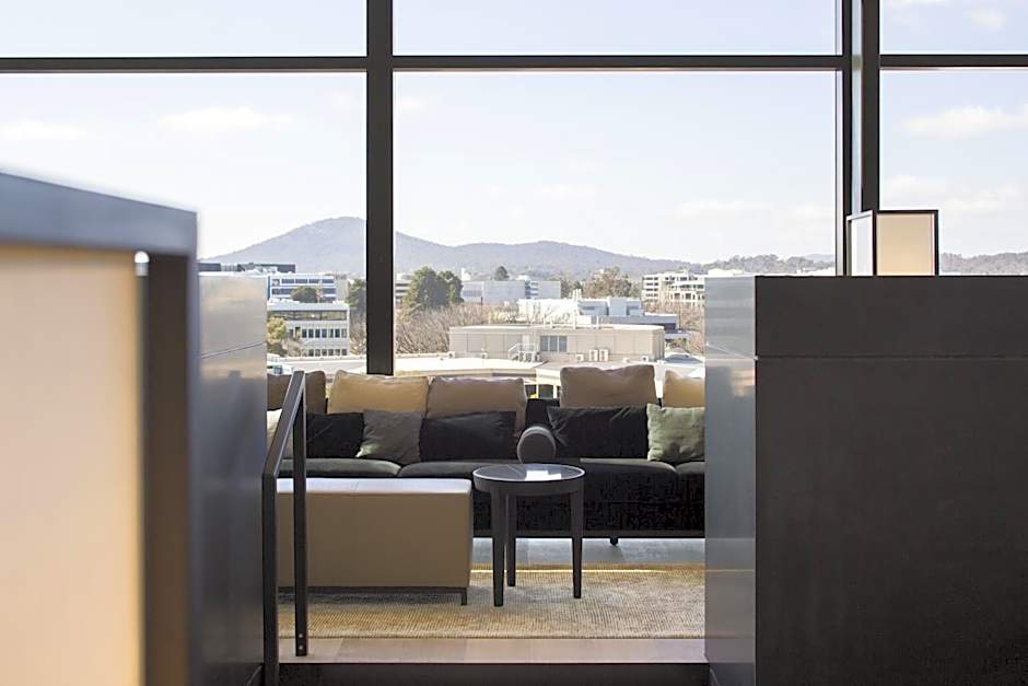 Little National Hotel