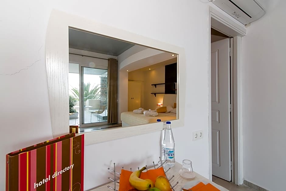 Antinea Suites Hotel & Spa