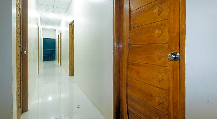 RedDoorz @ Alaminos Pangasinan