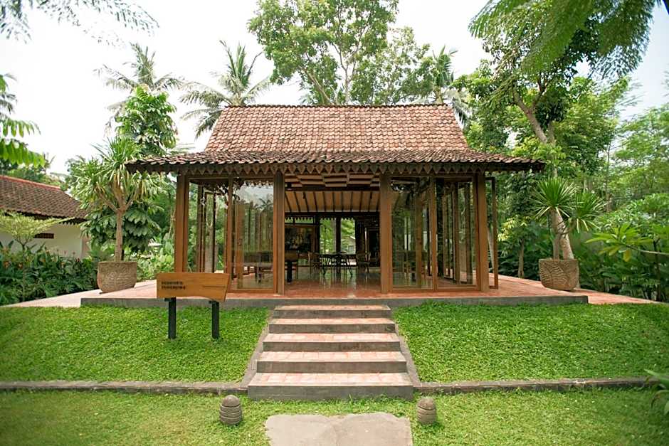 LAYANA FARMSTAY
