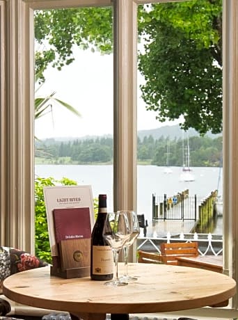 The Waterhead Inn