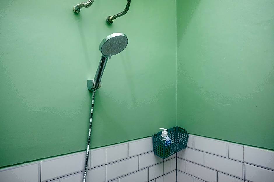 RedDoorz Syariah @ Omahe Qoema 3 Yogyakarta